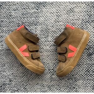 Veja Toddler Boy size 11 Suede High Top Brown Sneakers